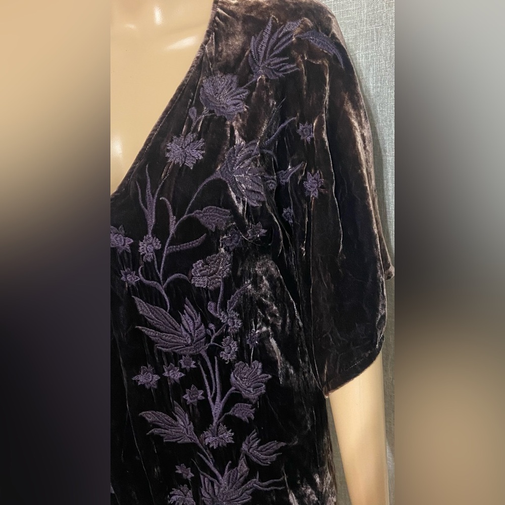 Johnny Was Velvet tunic knee length loose dress~Size:XSMALL~in deep purple - Picture 5 of 11